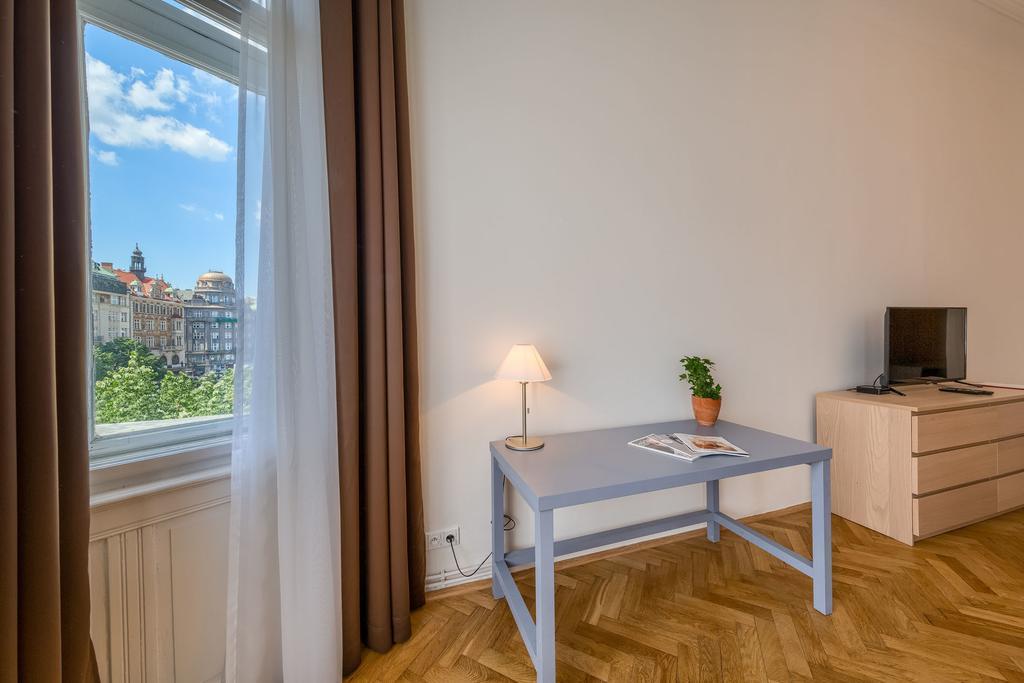 Apartments 39 Wenceslas Square Prag Exterior foto