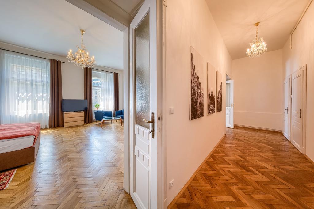 Apartments 39 Wenceslas Square Prag Exterior foto